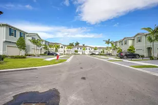 4328 Pond Lily Ln, Lake Worth, FL 33467 - Photo 11