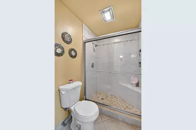 165 Amherst Lane, Lake Worth, FL 33467 - Photo 21