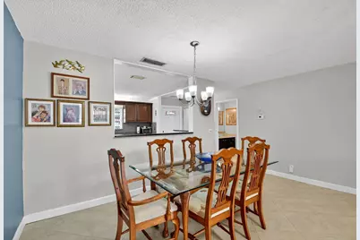 165 Amherst Lane, Lake Worth, FL 33467 - Photo 9