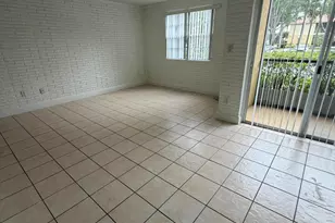 1285 SW 46th Ave, Pompano Beach, FL 33069 - Photo 3