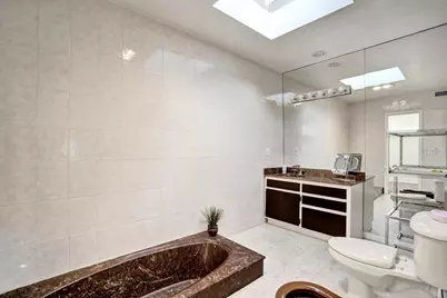 6207 Jacaranda Circle, Tamarac, FL 33319 - Photo 19