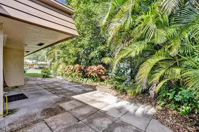 6207 Jacaranda Circle, Tamarac, FL 33319 - Photo 7