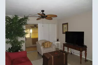 2971 W Ashley Dr Drive W #B, West Palm Beach, FL 33415 - Photo 3