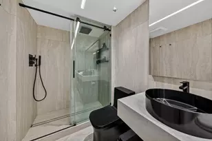 3050 NE 47th Ct NE, Fort Lauderdale, FL 33308 - Photo 37