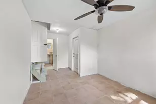 11610 NW 11th Ave, Miami, FL 33168 - Photo 23