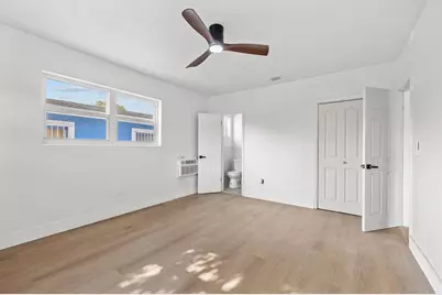 11610 NW 11th Avenue, Miami, FL 33168 - Photo 9