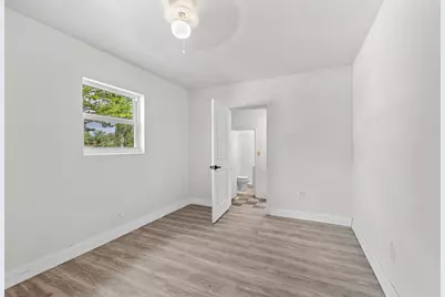 11610 NW 11th Avenue, Miami, FL 33168 - Photo 19