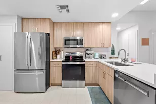 7460 La Paz Blvd, Boca Raton, FL 33433 - Photo 5