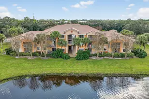 201 SW Palm Dr, Port Saint Lucie, FL 34986 - Photo 27