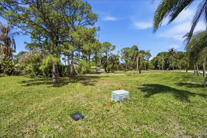 5015 Deer Run Drive, Fort Pierce, FL 34951 - Photo 5