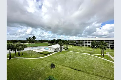 3525 Village Boulevard #Unit 401, West Palm Beach, FL 33409 - Photo 3