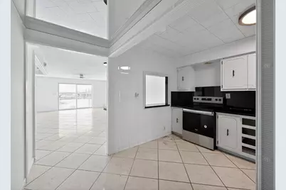 400 Golden Isles Drive #37, Hallandale Beach, FL 33009 - Photo 9