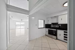 400 Golden Isles Dr, Hallandale Beach, FL 33009 - Photo 9