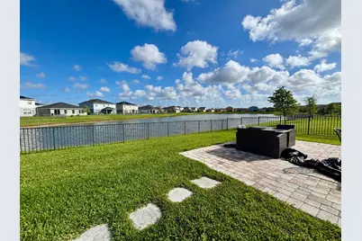 10736 SW Prato Way, Port Saint Lucie, FL 34987 - Photo 7