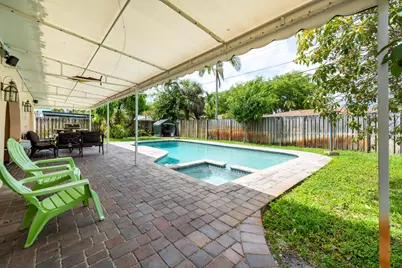 510 S 58th Court, Hollywood, FL 33023 - Photo 5