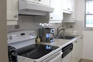 892 N High Point Blvd N, Delray Beach, FL 33445 - Photo 7
