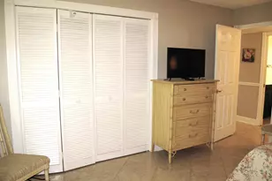 892 N High Point Blvd N, Delray Beach, FL 33445 - Photo 25