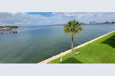 410 Wilma Circle #308, Riviera Beach, FL 33404 - Photo 3