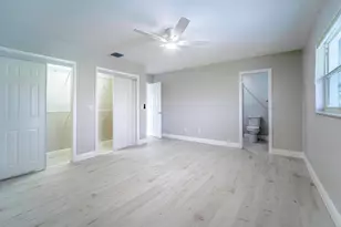 2538 SE Price Ct, Port Saint Lucie, FL 34984 - Photo 29