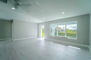 2538 SE Price Ct, Port Saint Lucie, FL 34984 - Photo 21