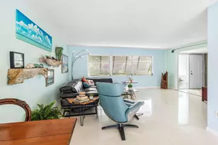 200 NW 11th Ave, Boca Raton, FL 33486 - Photo 9