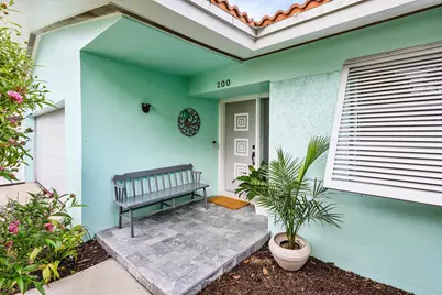 200 NW 11th Avenue, Boca Raton, FL 33486 - Photo 5