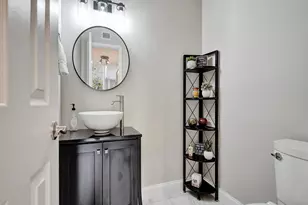 2321 Bayberry Dr, Pembroke Pines, FL 33024 - Photo 15