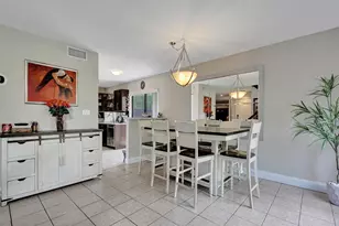 2321 Bayberry Dr, Pembroke Pines, FL 33024 - Photo 9