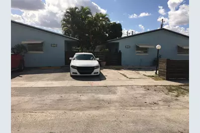 2220 N 19th Avenue #1-4, Hollywood, FL 33020 - Photo 1
