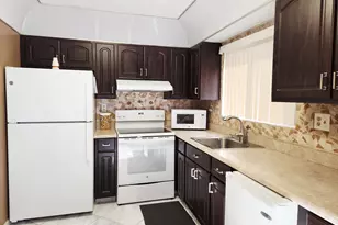 15217 Lakes of Delray Blvd, Delray Beach, FL 33484 - Photo 7