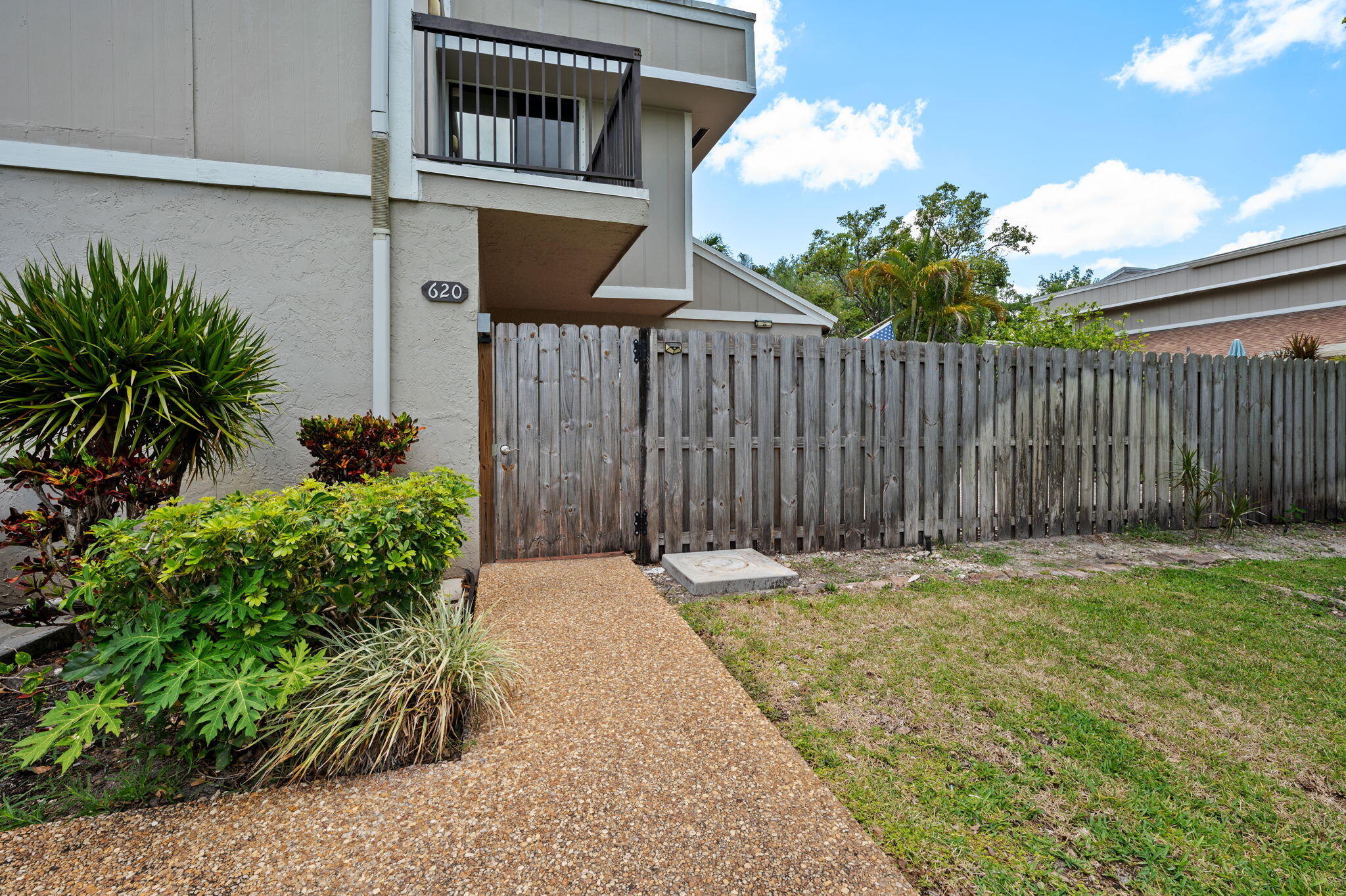 620 Commodore Dr - 620 Commodore Dr, Plantation, FL 33325 Luxury Property | Jose Angel Pina