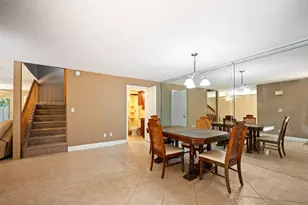 620 Commodore Dr, Plantation, FL 33325 - Photo 9