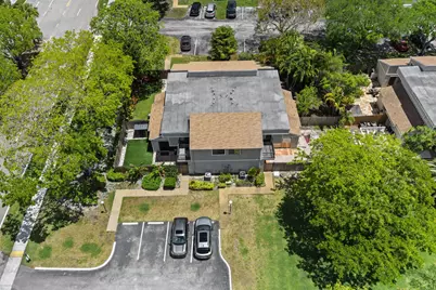 620 Commodore Drive, Plantation, FL 33325 - Photo 25