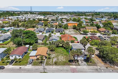 1204 W 35th Street, Riviera Beach, FL 33404 - Photo 3