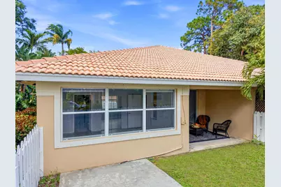 2568 N Coral Trace Circle N, Delray Beach, FL 33445 - Photo 41