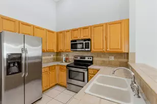 2568 N Coral Trace Circle N, Delray Beach, FL 33445 - Photo 13