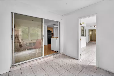 2445 NW 72nd Avenue, Sunrise, FL 33313 - Photo 27