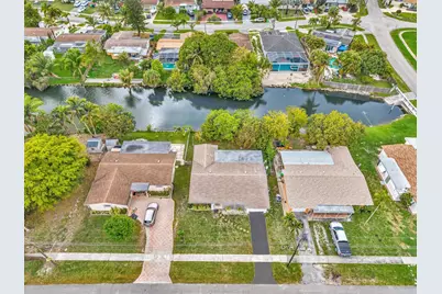 2445 NW 72nd Avenue, Sunrise, FL 33313 - Photo 35