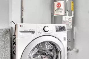 2445 NW 72nd Ave, Sunrise, FL 33313 - Photo 31