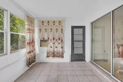 2445 NW 72nd Avenue, Sunrise, FL 33313 - Photo 25