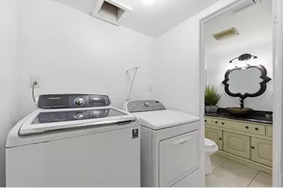 2101 White Pine Circle #D, Greenacres, FL 33415 - Photo 9