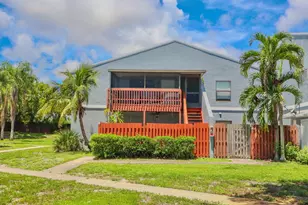 34 Crossings Cir, Boynton Beach, FL 33435 - Photo 1