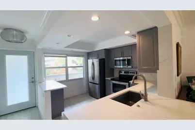 3004 Portofino Isle #B2, Coconut Creek, FL 33066 - Photo 5