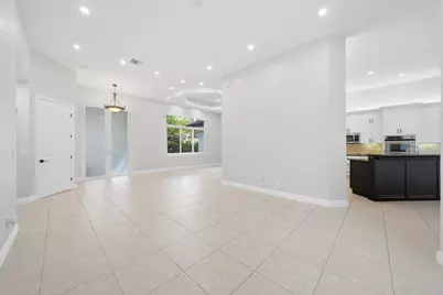 13091 SW 16th Court, Davie, FL 33325 - Photo 9