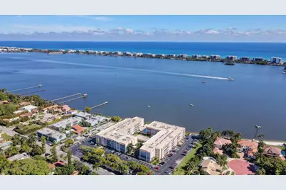 1516 S Lakeside Drive #110, Lake Worth Beach, FL 33460 - Photo 27