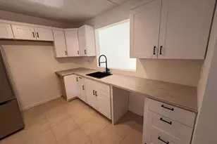 2850 Somerset Dr, Lauderdale Lakes, FL 33311 - Photo 15