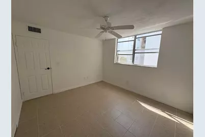 2850 Somerset Drive #208l, Lauderdale Lakes, FL 33311 - Photo 21