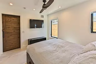 1955 NE 4th St, Deerfield Beach, FL 33441 - Photo 19