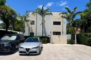 1955 NE 4th St, Deerfield Beach, FL 33441 - Photo 3