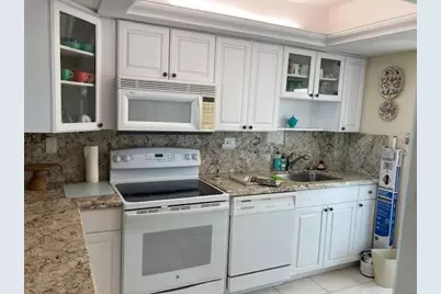 333 NE 21st Avenue #604, Deerfield Beach, FL 33441 - Photo 21